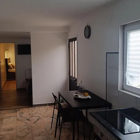 Ginjals 67 - Lisboa-sintra بيت للعطل